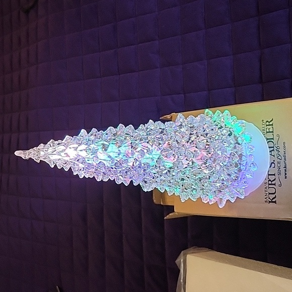 Colorful LED Christmas Tree NEW - Picture 9 of 11